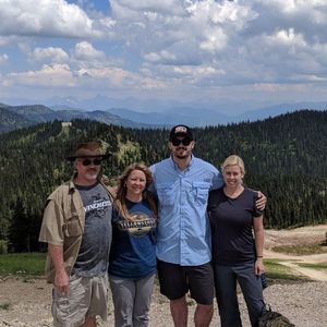 Meet your Posher, Stephanie